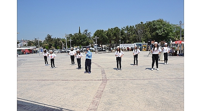 Biga'da Trafik ve ilk Yardım Haftası Etkinlikleri Başladı