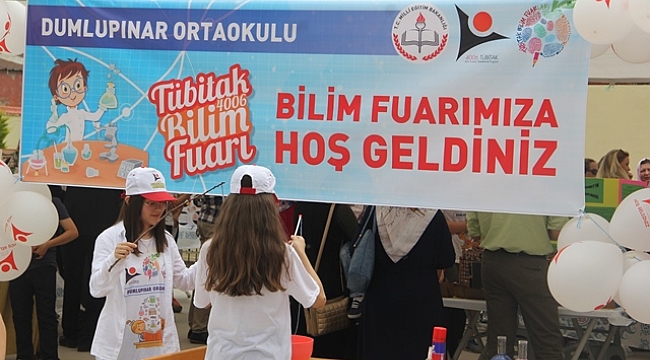 Dumlupınar Ortaokulu Bilim Fuarı Açıldı