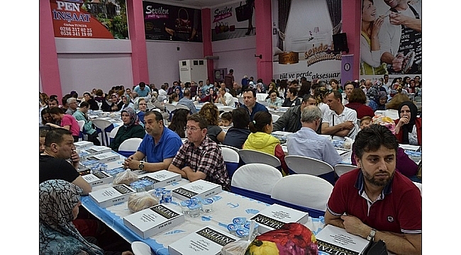 Biga'lı esnaflar iftarda buluştu