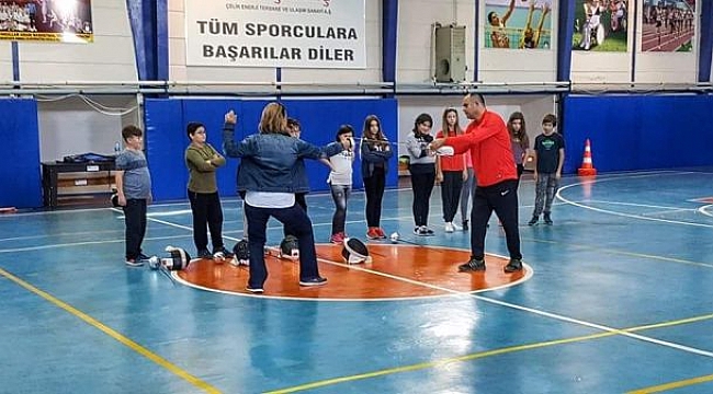 Çanakkale Bölgesinde Bir ilk Eskrim Biga'da