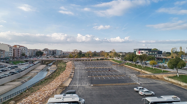 Biga Belediyesi'nden bir ücretsiz otopark daha