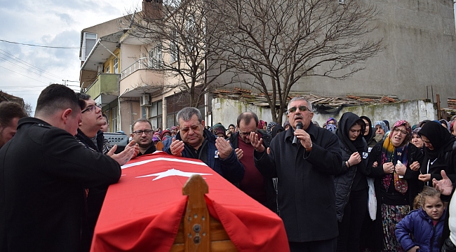 Semih Solak Gözyaşları Arasında Toprağa Verildi