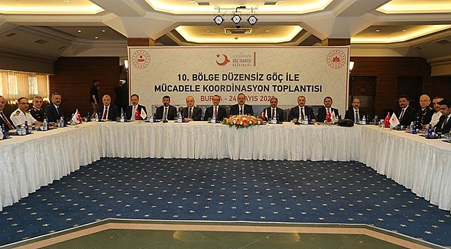 BURSA'DA DÜZENSİZ GÖÇ İLE MÜCADELE KOORDİNE TOPLANTISI YAPILDI