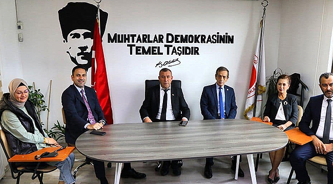 AK PARTİ'DEN MUHTARLARA ZİYARET