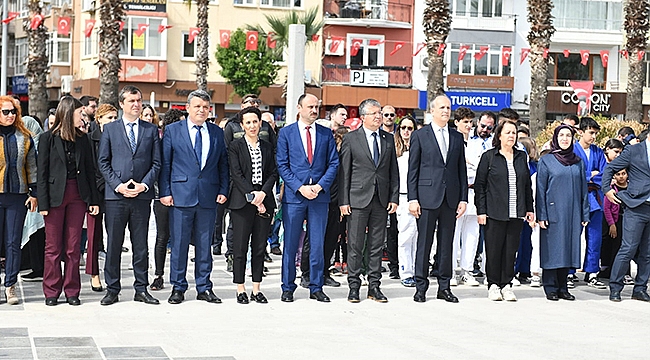 GENÇLİK HAFTASI KUTLAMALARI ÇELENK TÖRENİ İLE BAŞLADI