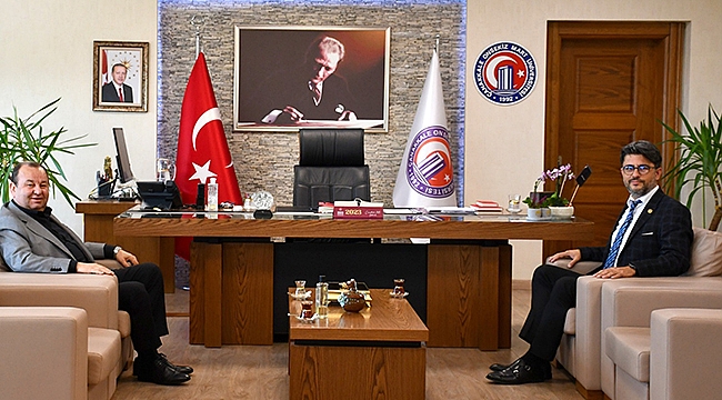 BİGA TSO BAŞKANI ŞADAN DOĞAN'DAN ÇOMÜ REKTÖRÜ'NE TEBRİK ZİYARETİ