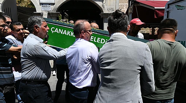 İÇİŞLERİ BAKAN YARDIMCISI TURAN, KÖPÜKLÜ'NÜN CENAZESİNE KATILDI