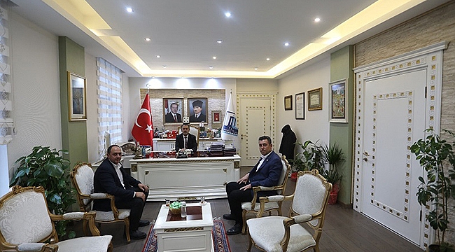 BÜYÜK BİRLİK PARTİSİ İL YÖNETİMİ VALİ AKTAŞ'I ZİYARET ETTİ