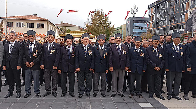 ÇAN'DA ZAMAN DURDU